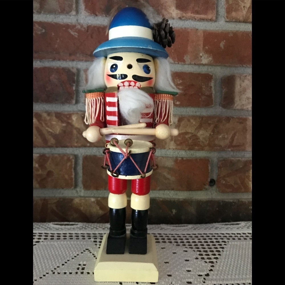 Rare Vintage Hand Carved Nut Cracker